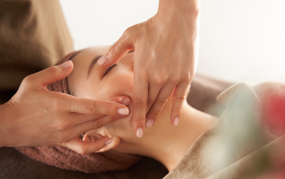 Therapeutic Facial Massage for Skin Rejuvenation _ Armstrong Massage & Wellness Therapeutic Facial Massage in Brampton for skin rejuvenation at Armstrong Massage & Wellness.